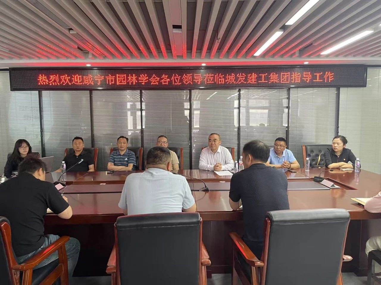 ee068f6b1be98a43717ed798e8d3413a.jpg ee068f6b1be98a43717ed798e8d3413a.jpg